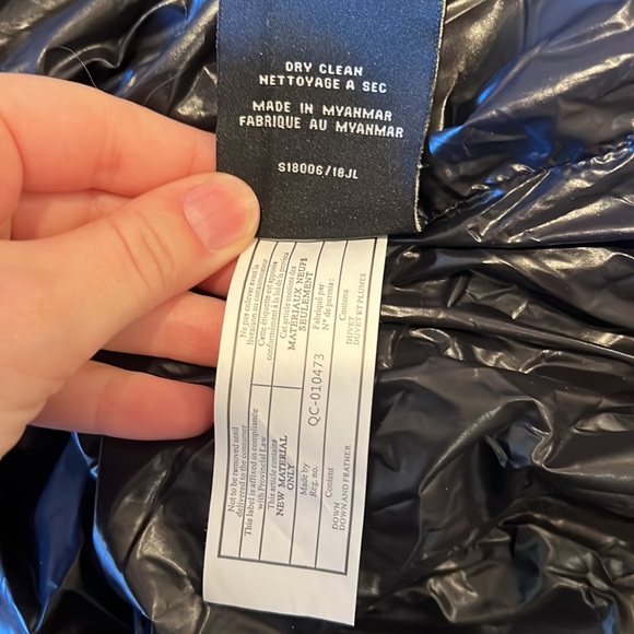 S13 Camouflage Green and Black Puffer Vest w/ Faux Fur Detachable Hood Sz Small - Picture 14 of 16